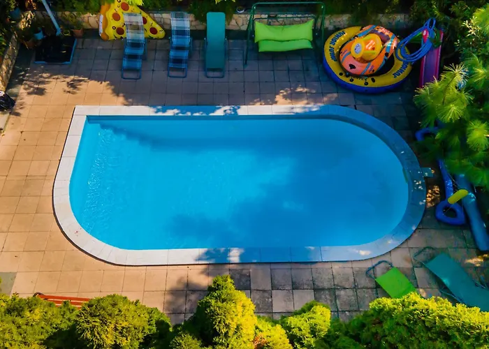 Katica Vendeghaz דירה *